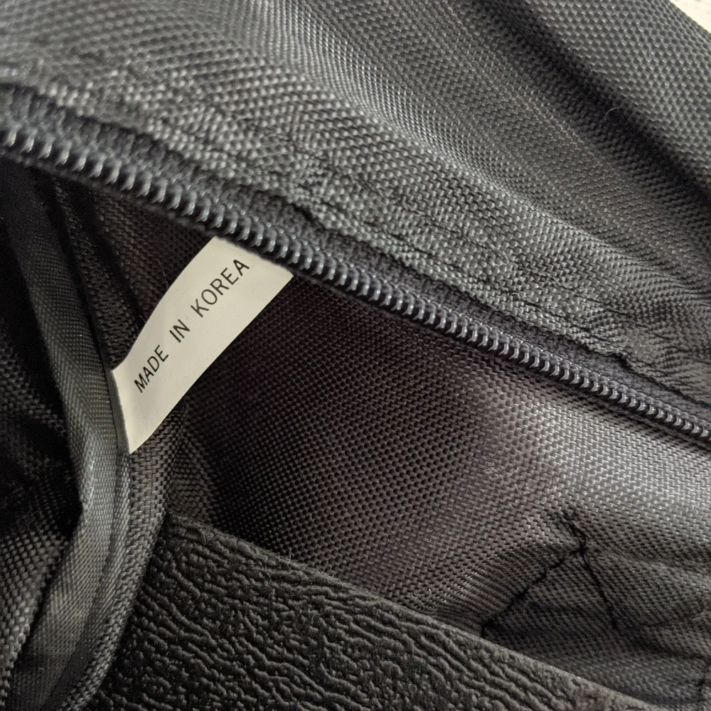 Vintage Rare Black Carryon Travel Duffle Sports Bag Crossbody Business Korean